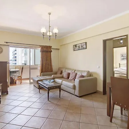 Vip T2 Beachfront With Garage Apartmán *