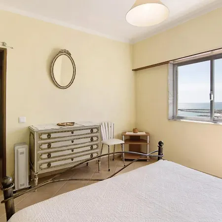 Vip T2 Beachfront With Garage * Quarteira