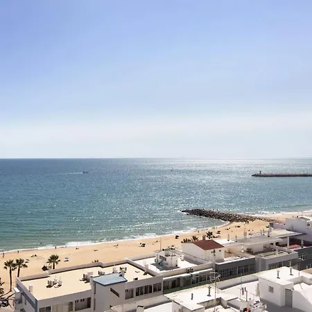 Apartmán Vip T2 Beachfront With Garage *